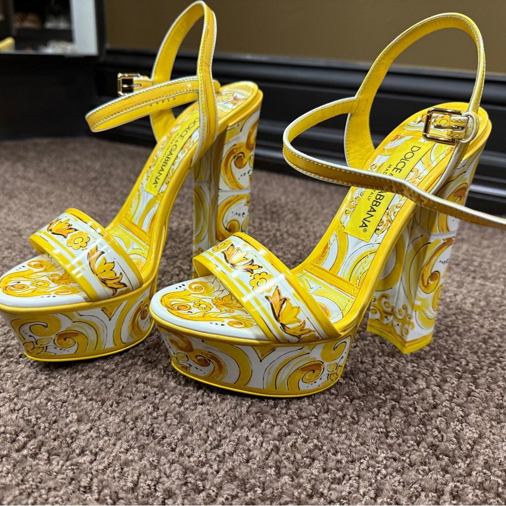 Versace Yellow and White Patterned Platform Sanda… - image 2